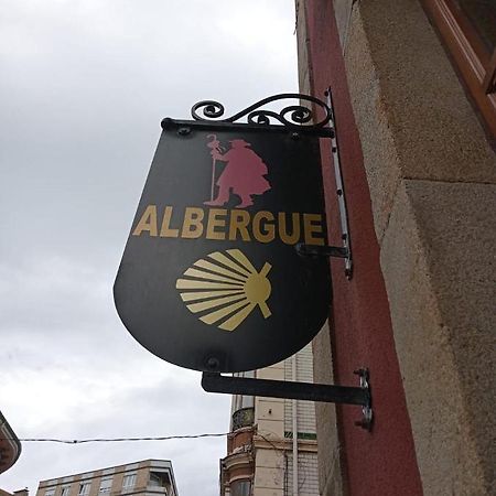 Albergue De Peregrinos Villa De لواركا المظهر الخارجي الصورة