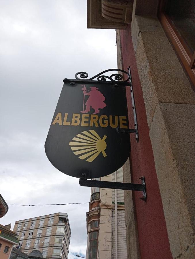 Albergue De Peregrinos Villa De لواركا المظهر الخارجي الصورة