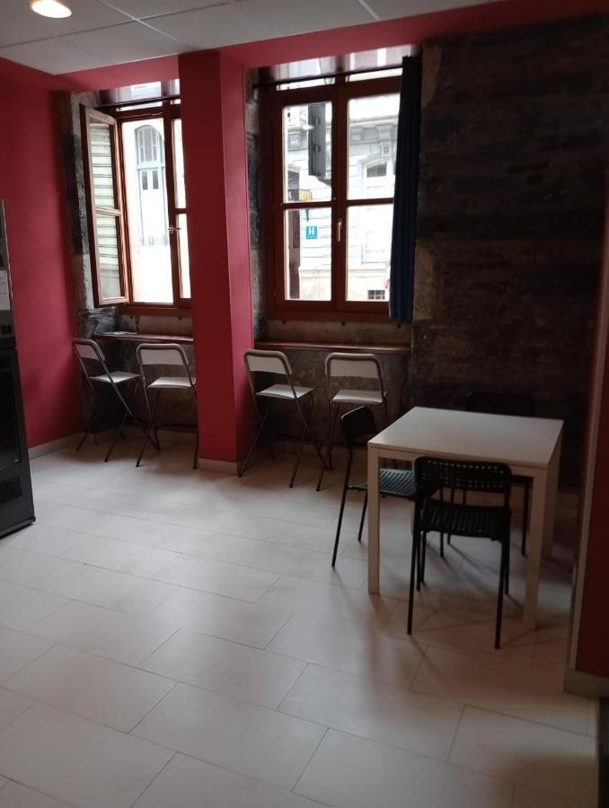 Albergue De Peregrinos Villa De لواركا المظهر الخارجي الصورة